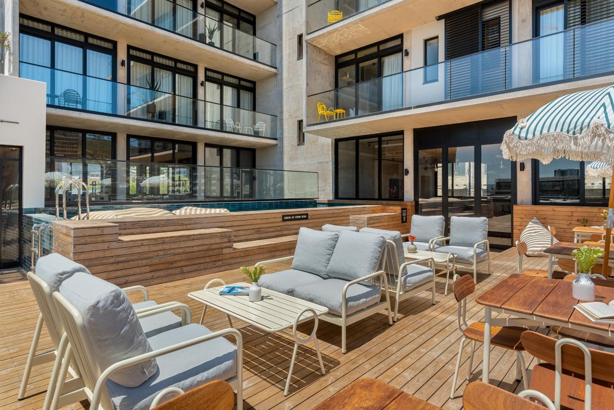 Neighbourgood 84 Harrington Aparthotel Cape Town Bagian luar foto