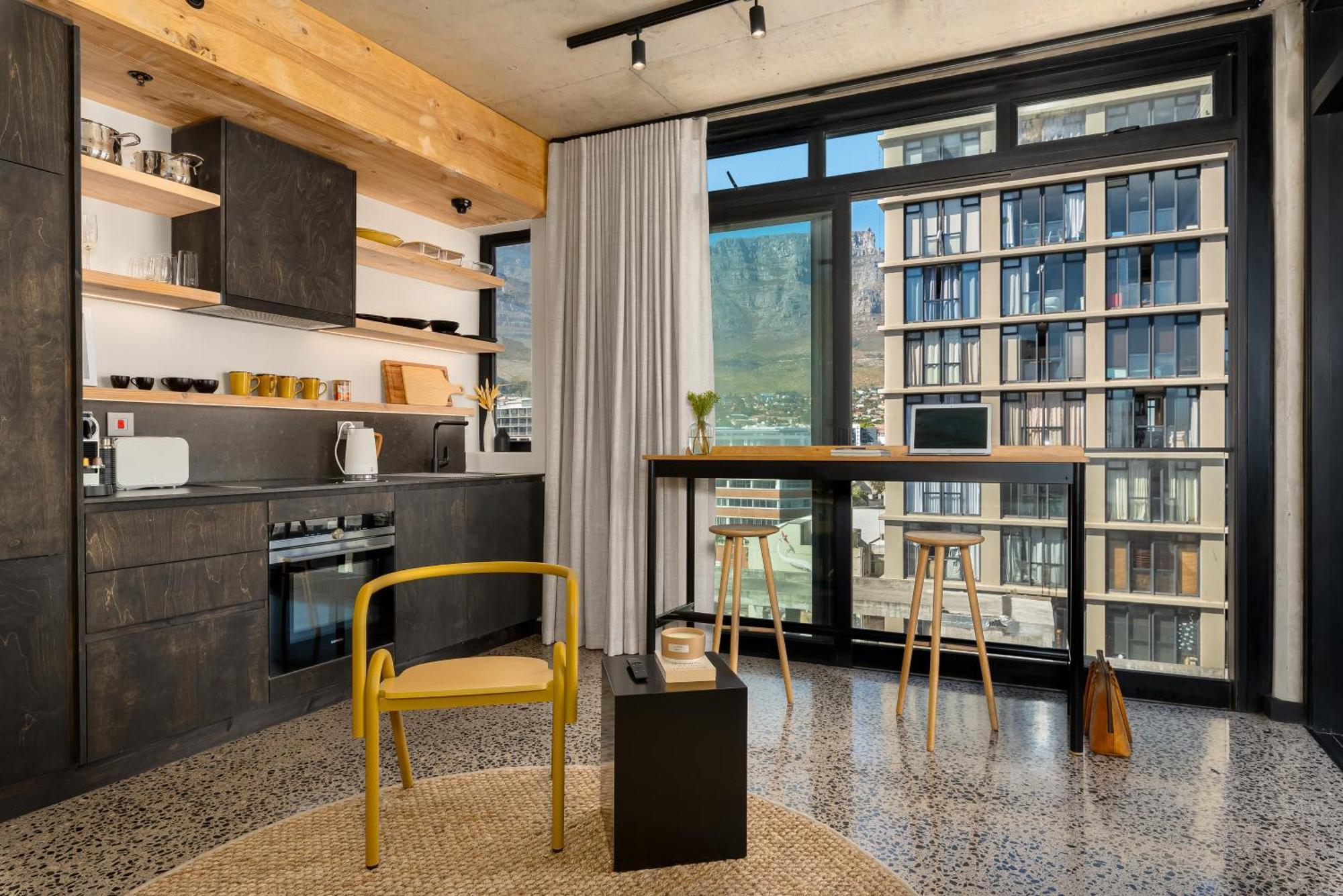 Neighbourgood 84 Harrington Aparthotel Cape Town Ruang foto